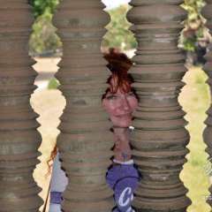 Angkor Wat hide n seek