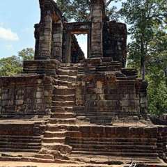 Angkor Wat - Bayon temple