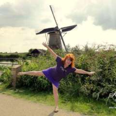 Kinderdijk working windmills, plus one