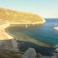 Mikres Poles Beach, Kea, Greece