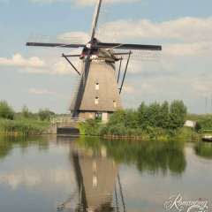 Kinderdijk working windmills