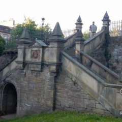 ZEdinburgh Waters of Leith 9