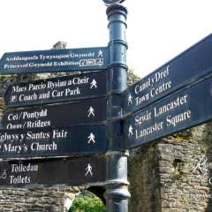 Wales signs Conwy Castle
