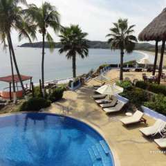 Punta Serena pool
