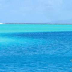 Huahine - shades of blue