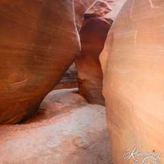 Hiking at Lake Powell