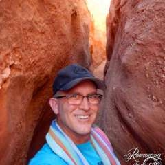 Hiking slot canyon - Tom loves them